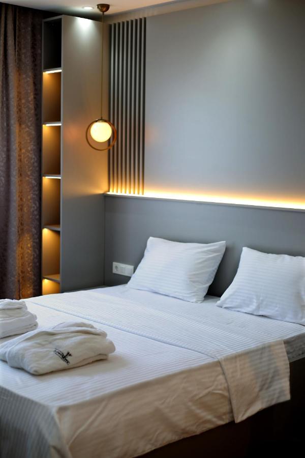 Flower City Suits Aparthotel Ялова Екстериор снимка