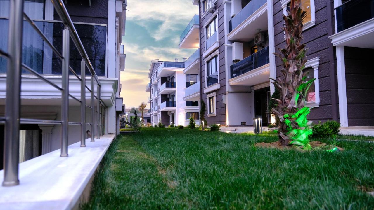 Flower City Suits Aparthotel Ялова Екстериор снимка