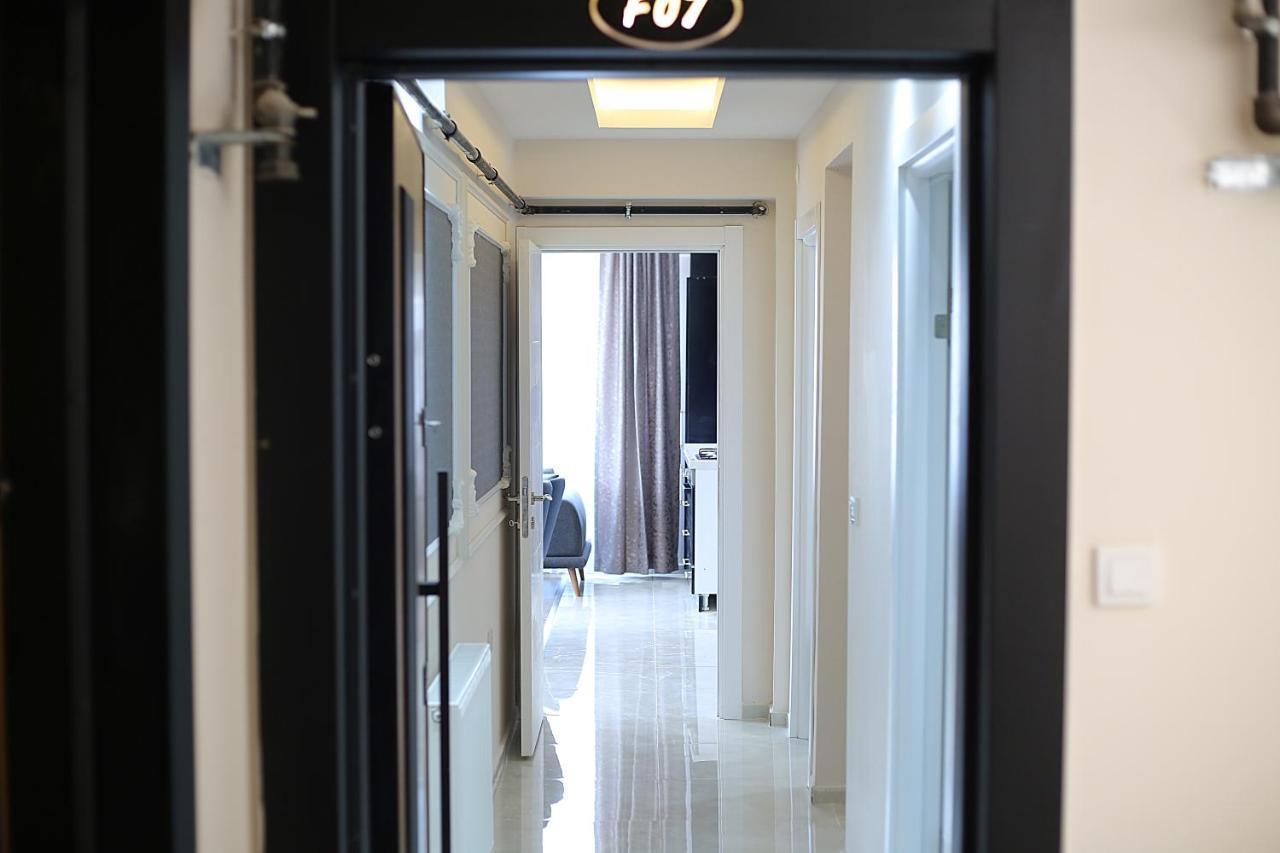 Flower City Suits Aparthotel Ялова Екстериор снимка