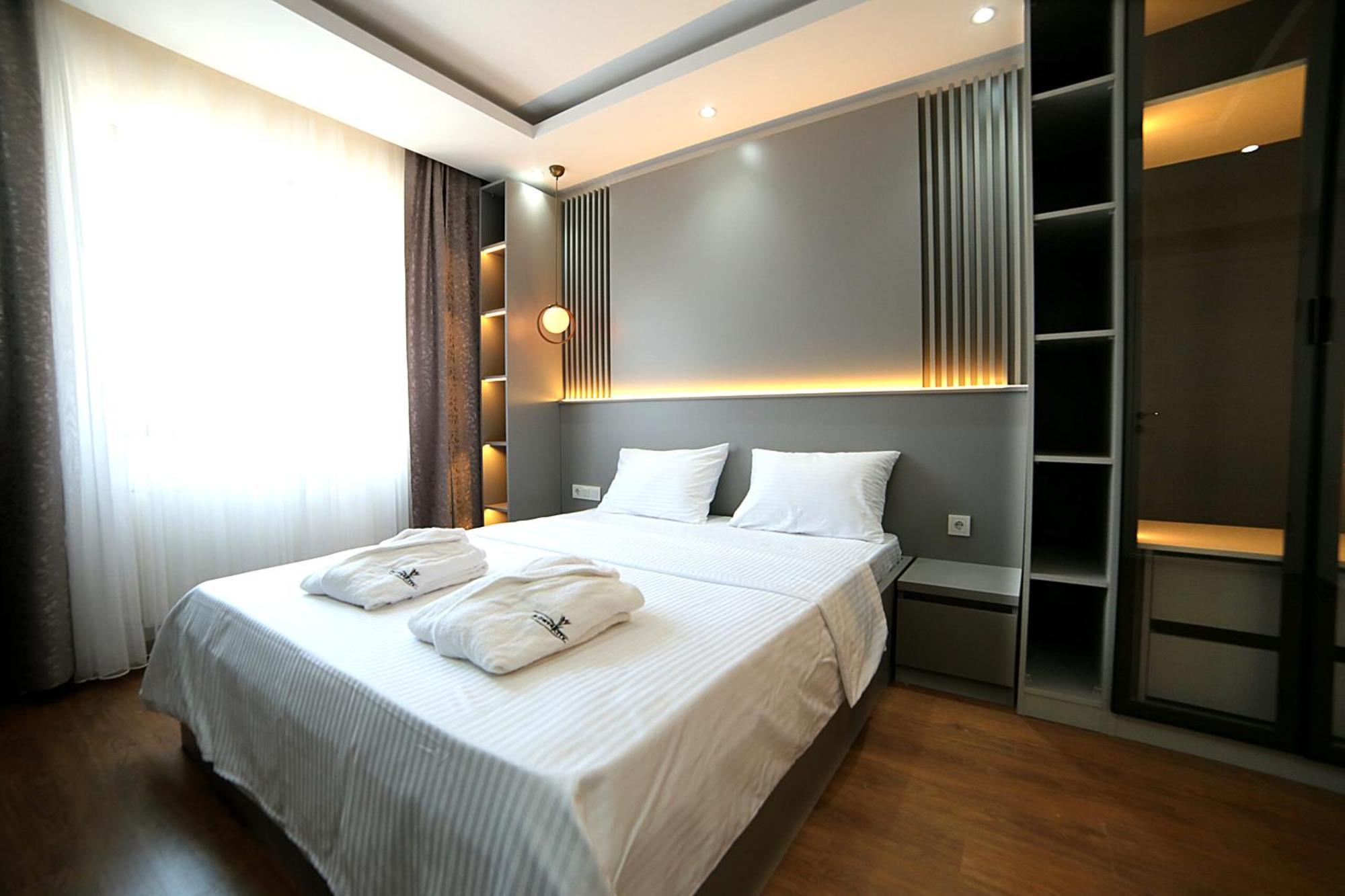 Flower City Suits Aparthotel Ялова Екстериор снимка