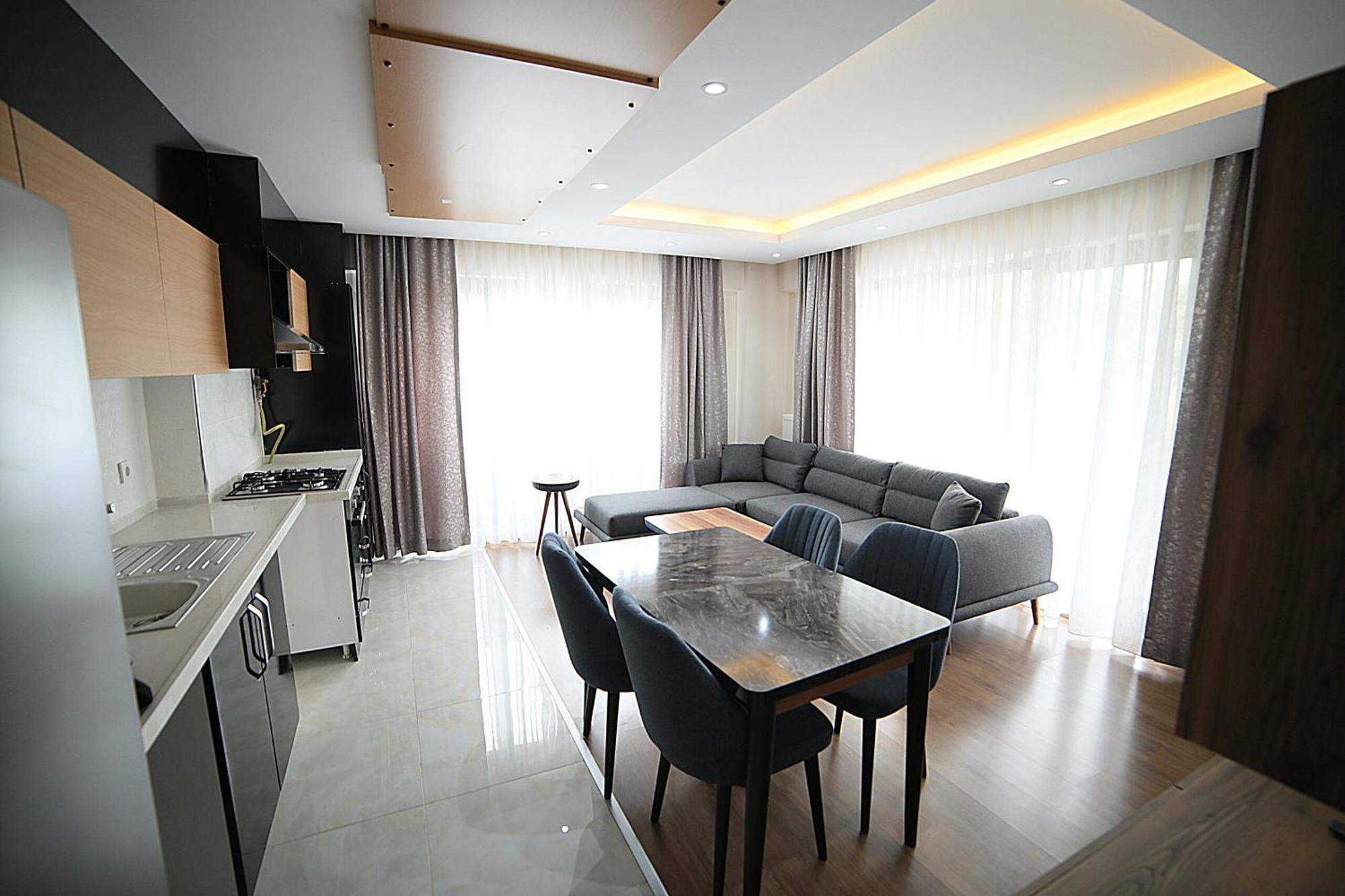 Flower City Suits Aparthotel Ялова Екстериор снимка